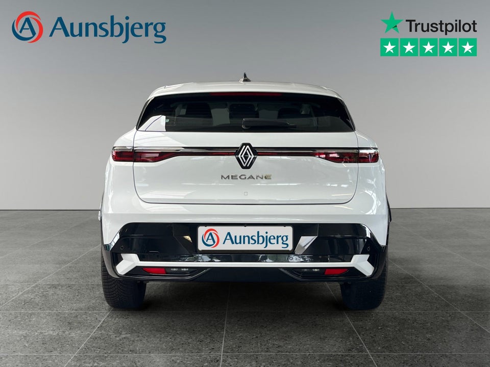 Renault Megane E-Tech 40 Equilibre 5d