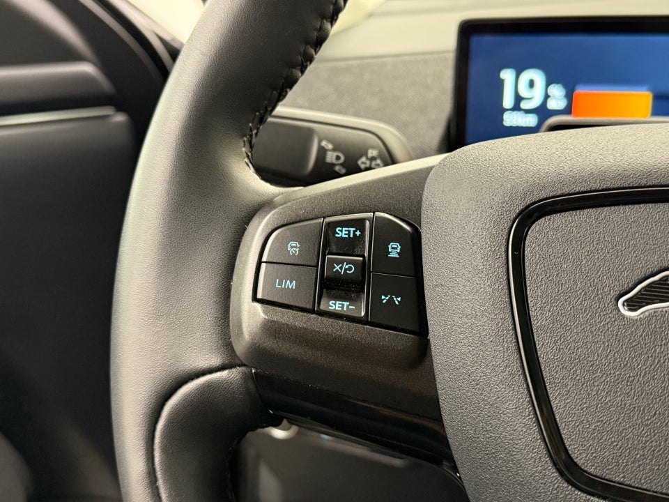 Ford Mustang Mach-E 98 Extended Range 5d