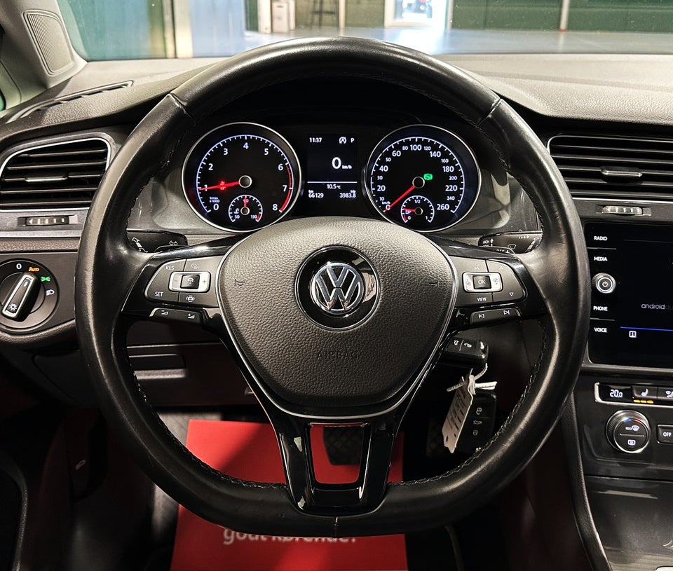 VW Golf VII 1,5 TSi 150 Comfortline DSG 5d