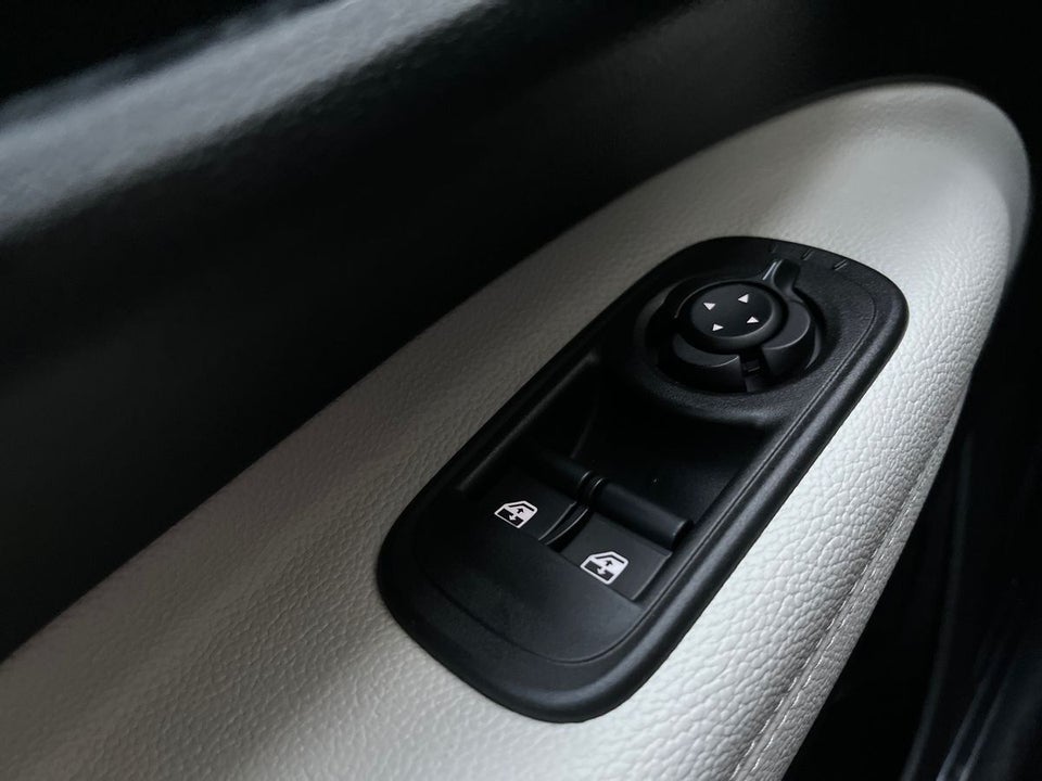 Fiat 500e 42 la Prima 3+1 4d