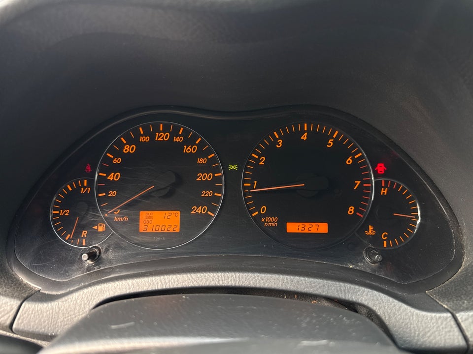 Toyota Avensis 1,8 VVT-i Sol stc. 5d