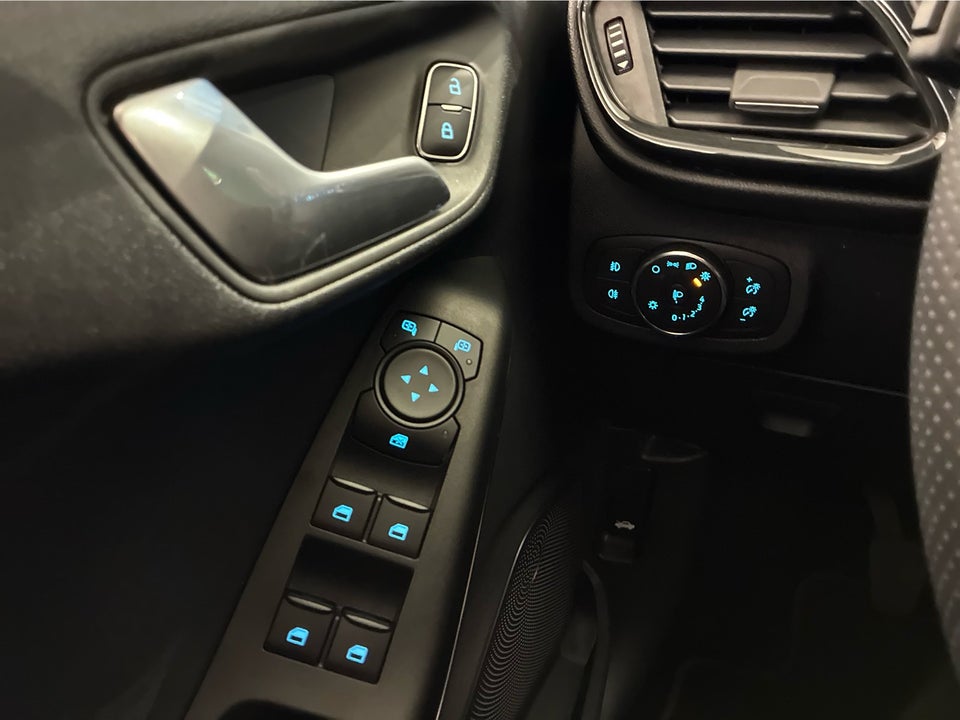 Ford Fiesta 1,0 EcoBoost mHEV ST-Line 5d