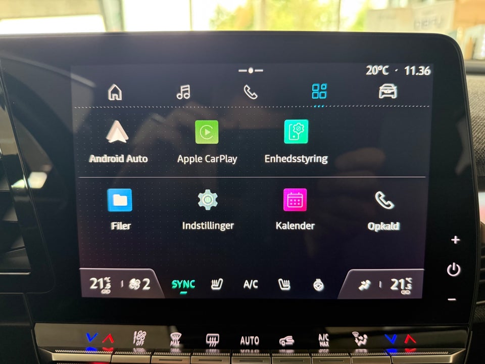 Renault Megane E-Tech 40 Equilibre 5d