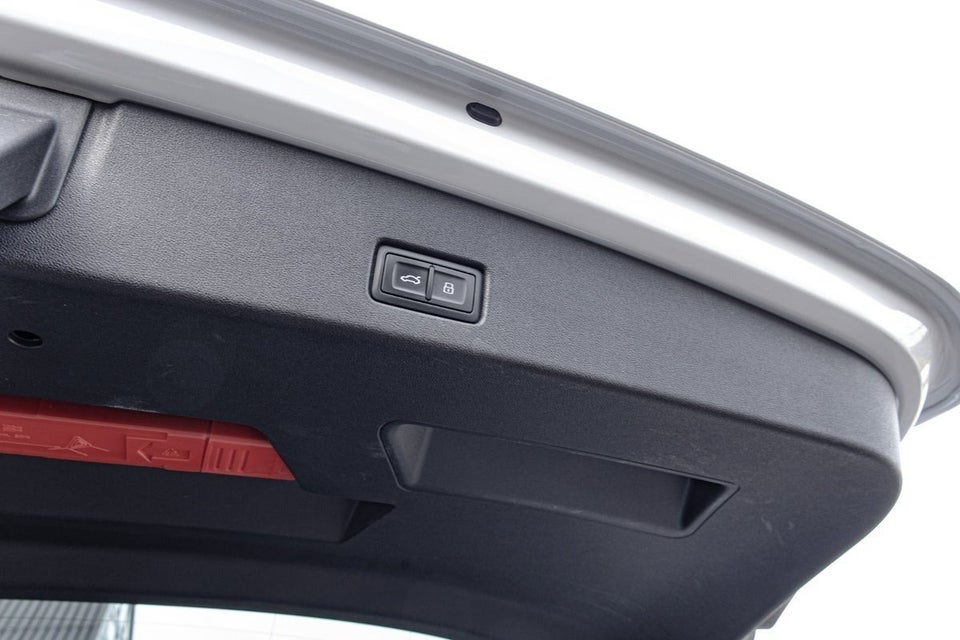 Audi Q4 e-tron 50 quattro 5d