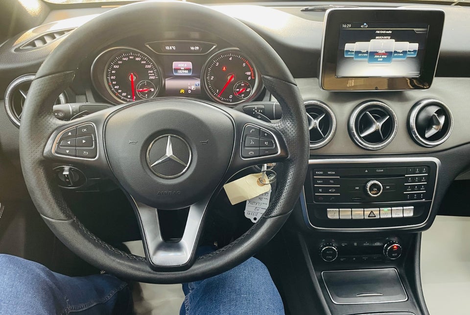 Mercedes CLA200 d 2,2 Coupé 4d