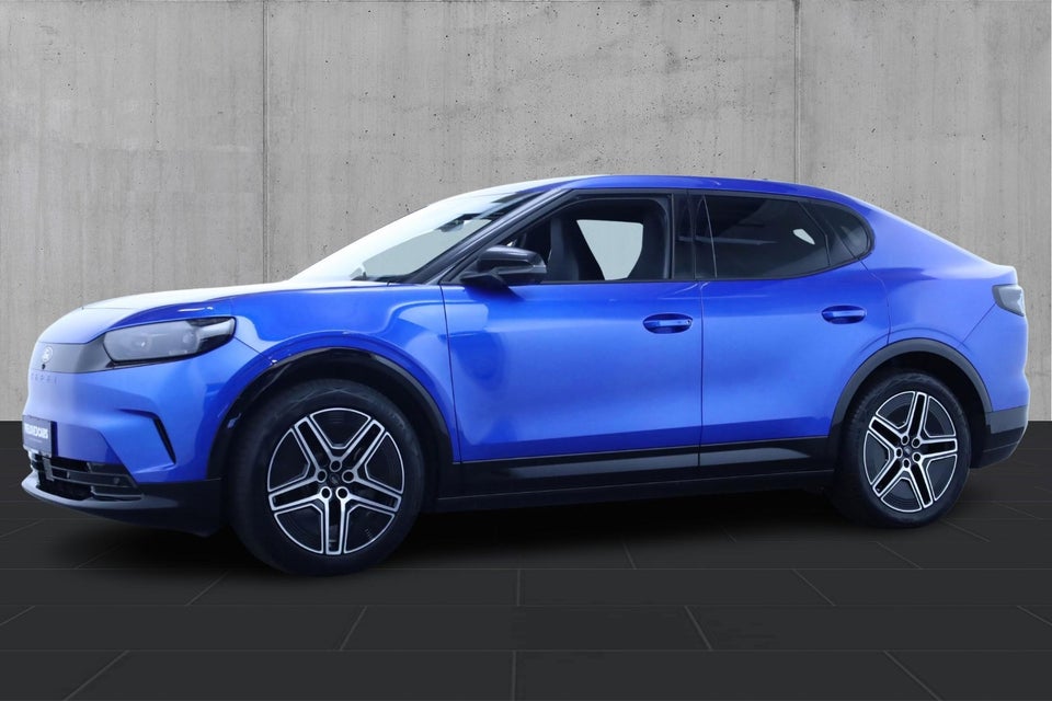 Ford Capri 79 Premium Extended Range AWD 5d