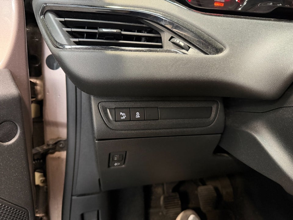 Peugeot 208 1,2 VTi Active 3d