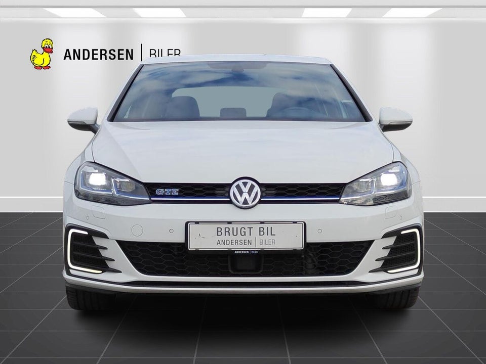 VW Golf VII 1,4 GTE DSG 5d