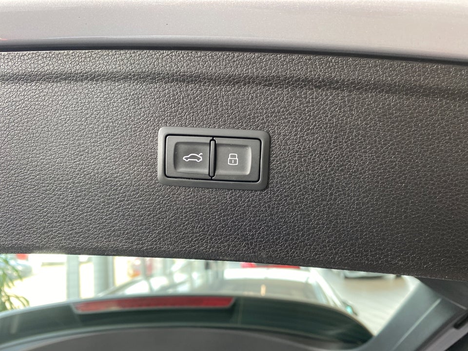 Audi Q5 50 TFSi e Prestige quattro S-tr. 5d