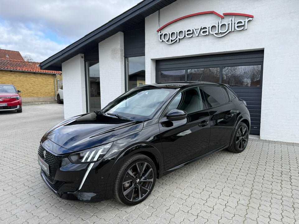 Peugeot e-208 50 GT 5d