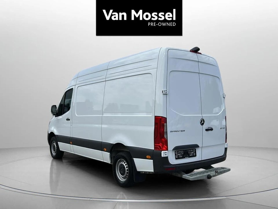 Mercedes Sprinter 317 2,0 CDi A2 Kassevogn PRO aut. RWD