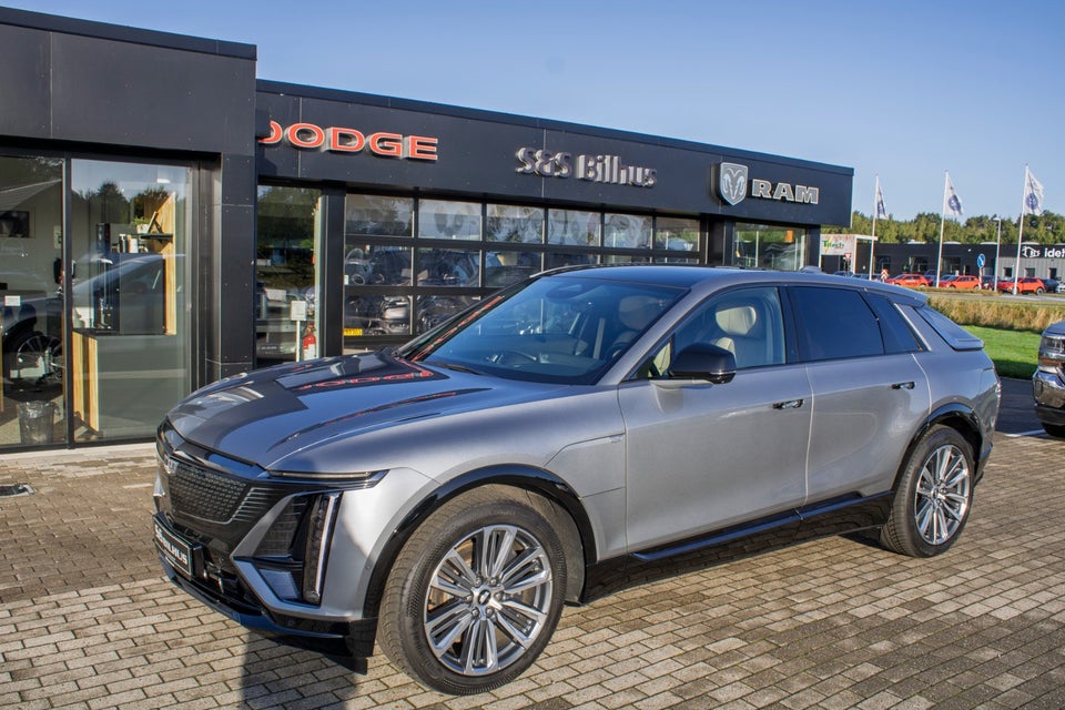 Cadillac Lyriq 600 E4 Sport AWD 5d