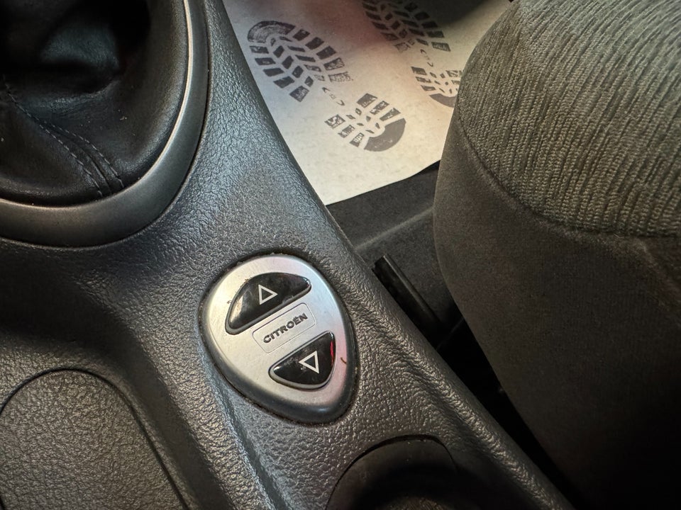 Citroën C5 1,8i 16V Elegance 5d