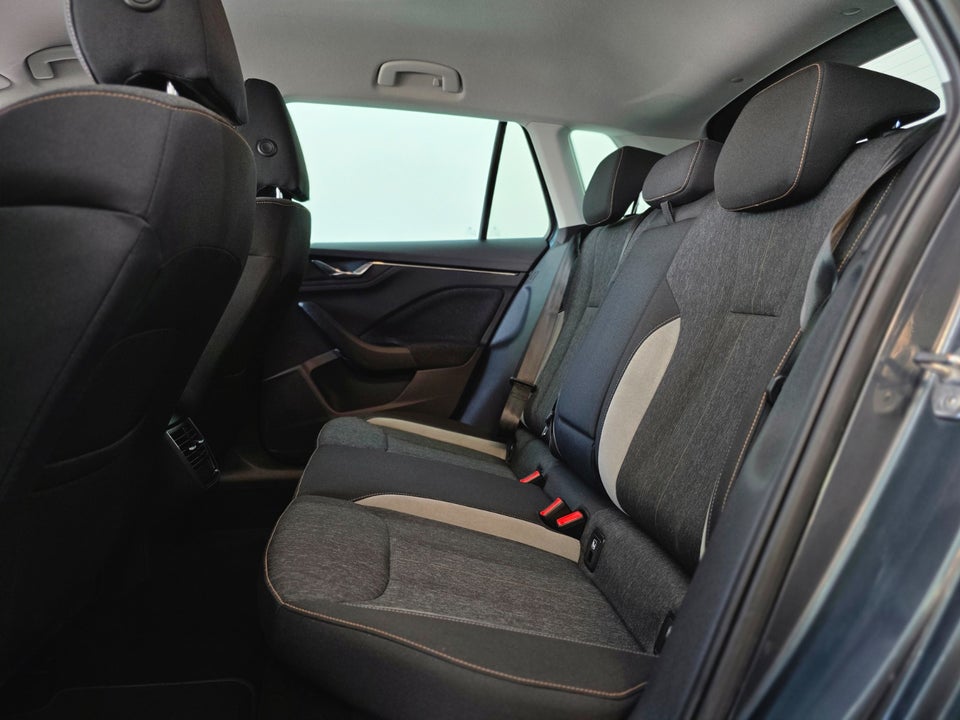 Skoda Kamiq 1,0 TSi 115 Style Premium DSG 5d