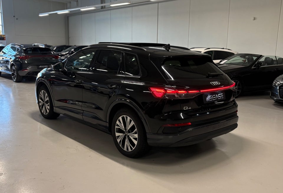 Audi Q4 e-tron 40 S-line 5d