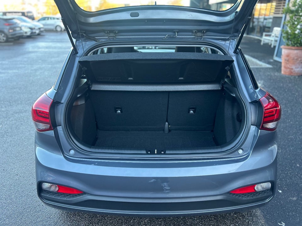 Hyundai i20 1,25 Life 5d