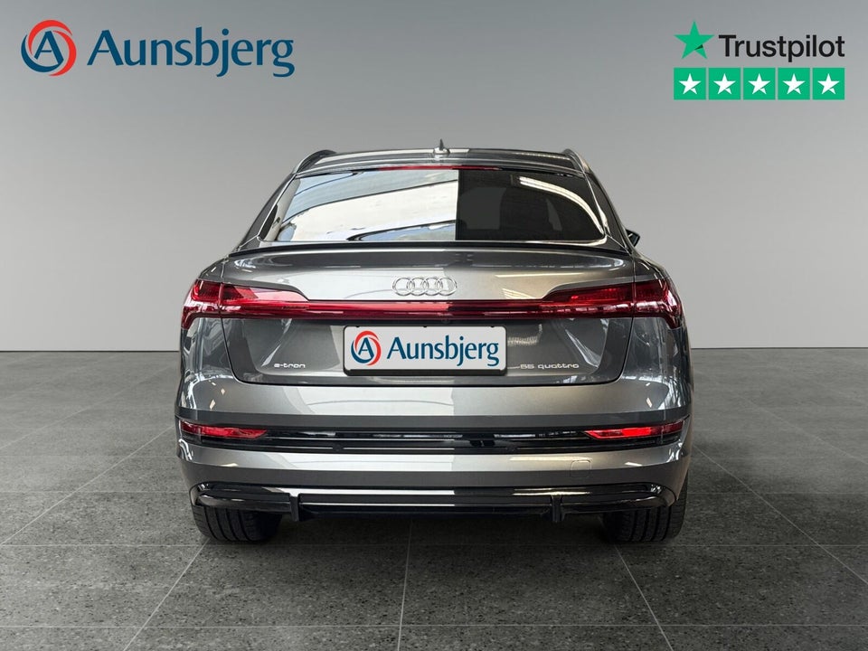 Audi e-tron 55 S-line Sportback quattro 5d