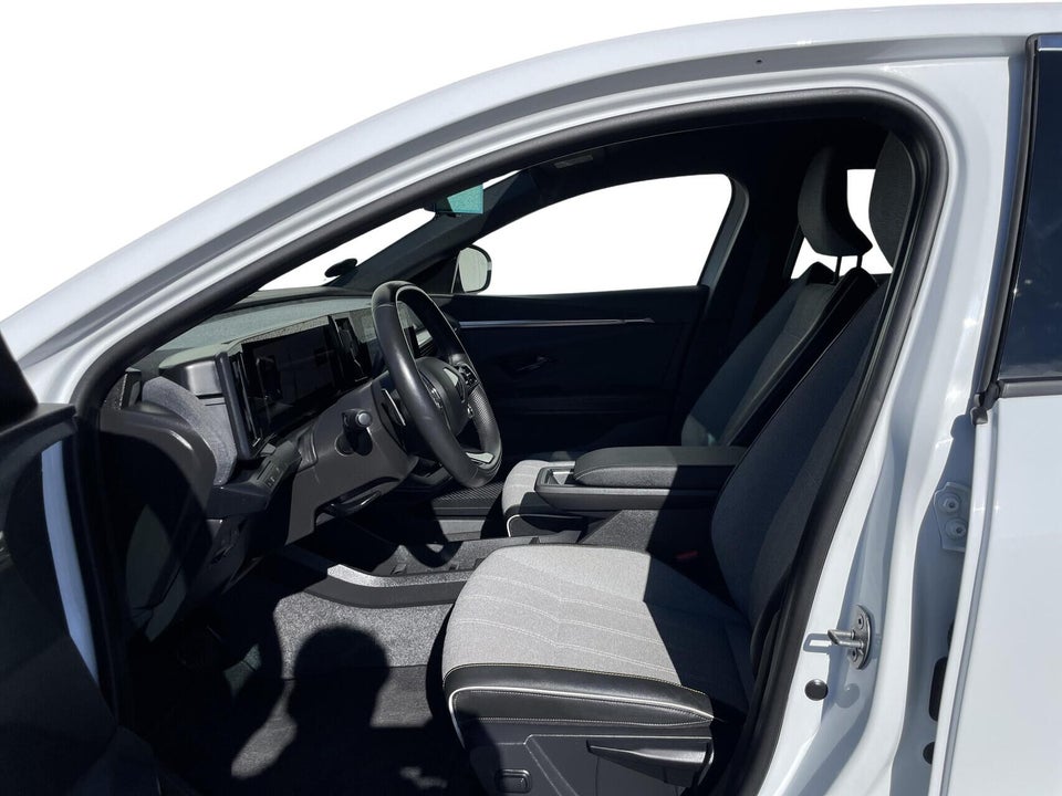 Renault Megane E-Tech 60 Techno 5d