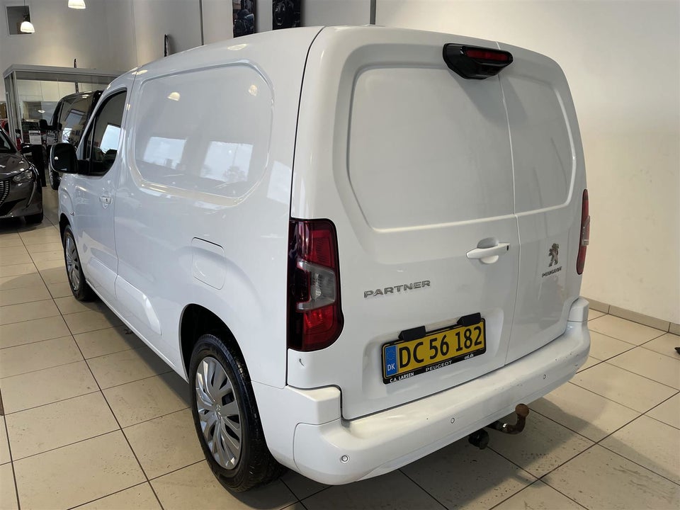 Peugeot Partner 1,5 BlueHDi 130 L1V1 Ultimate EAT8 Van