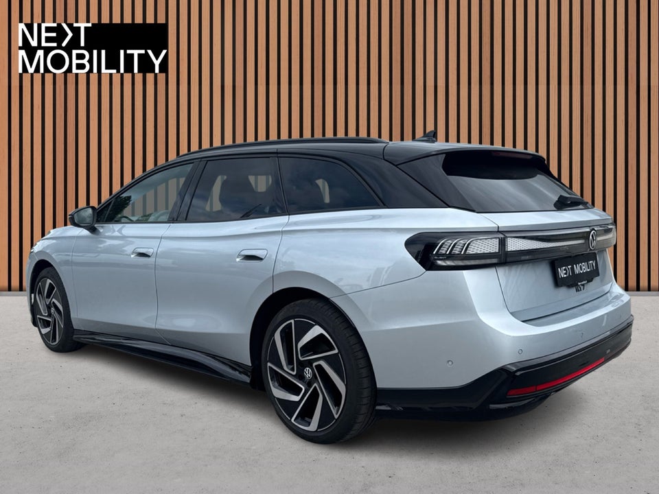 VW ID.7 77 Pro Tourer 5d