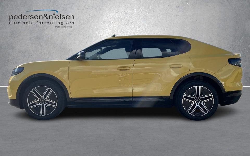 Ford Capri 84 Premium Extended Range AWD 5d