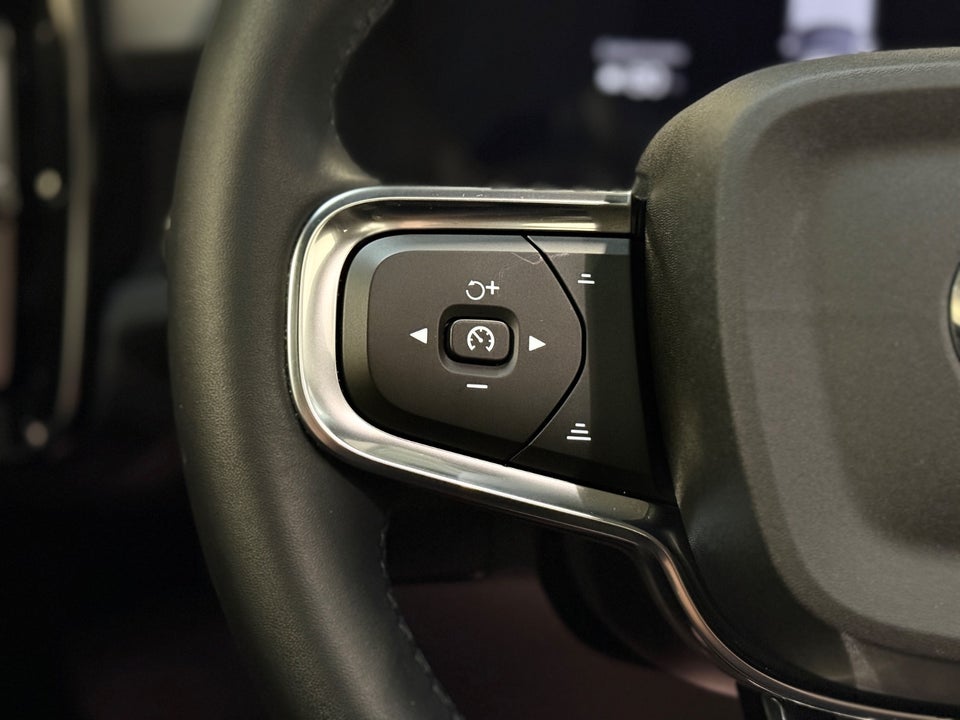 Volvo XC40 P6 ReCharge Ultimate 5d