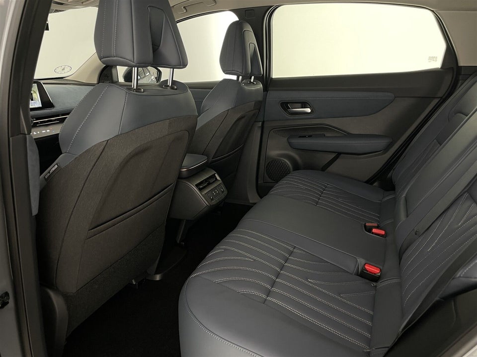 Nissan Ariya 87 Evolve 5d