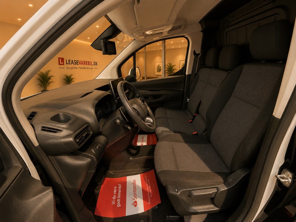 Peugeot Partner 1,5 BlueHDi 130 L2V2 Plus EAT8 Van