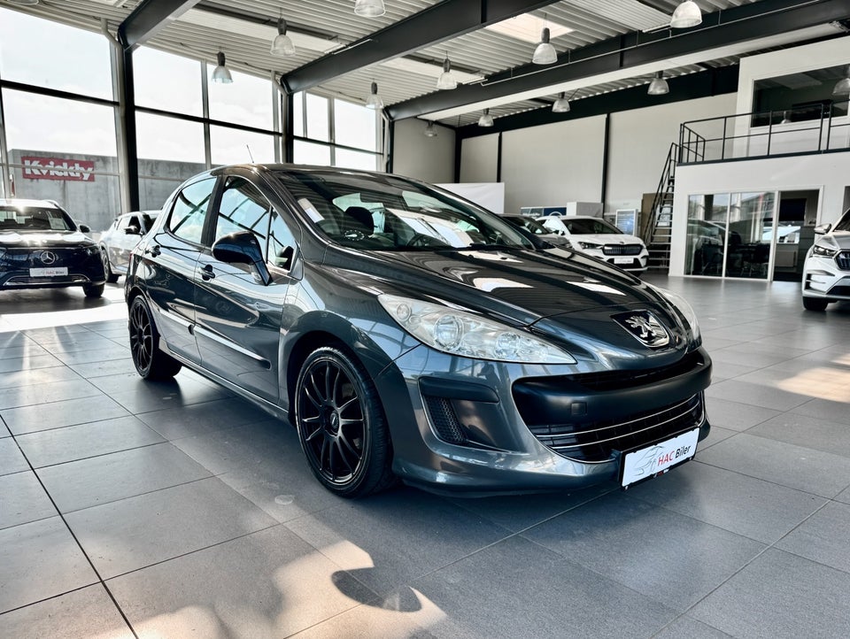 Peugeot 308 1,6 VTi Premium 5d