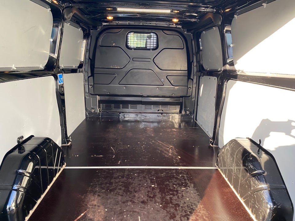 Ford Transit Custom 300 L2 2,0 TDCi 130 Trend