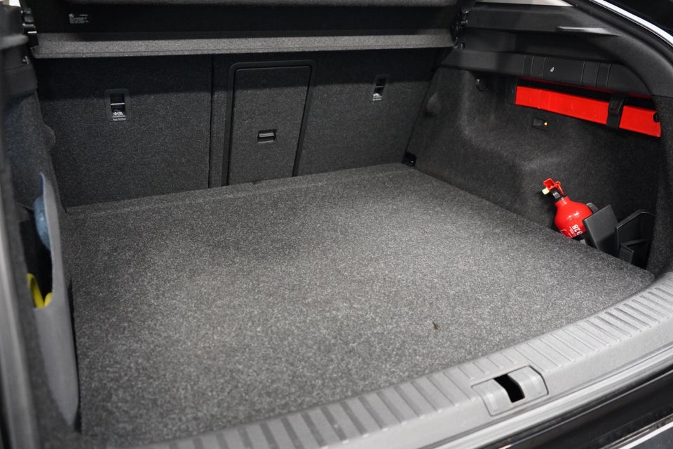 Skoda Enyaq 80 iV Design Selection Coupé 5d