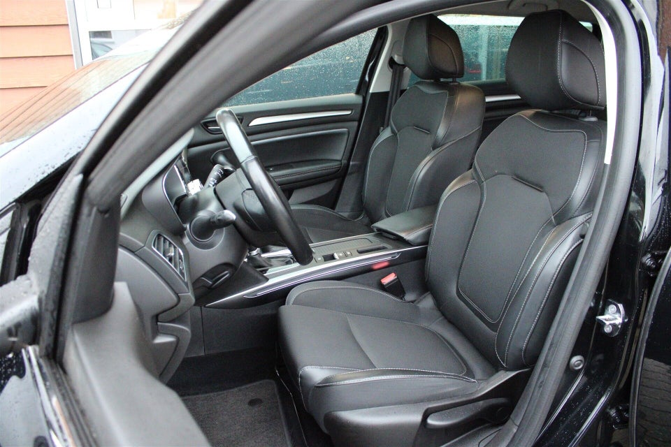 Renault Megane IV 1,6 E-Tech Intens Sport Tourer 5d