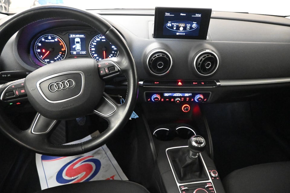 Audi A3 1,4 TFSi 150 Attraction Sportback 5d