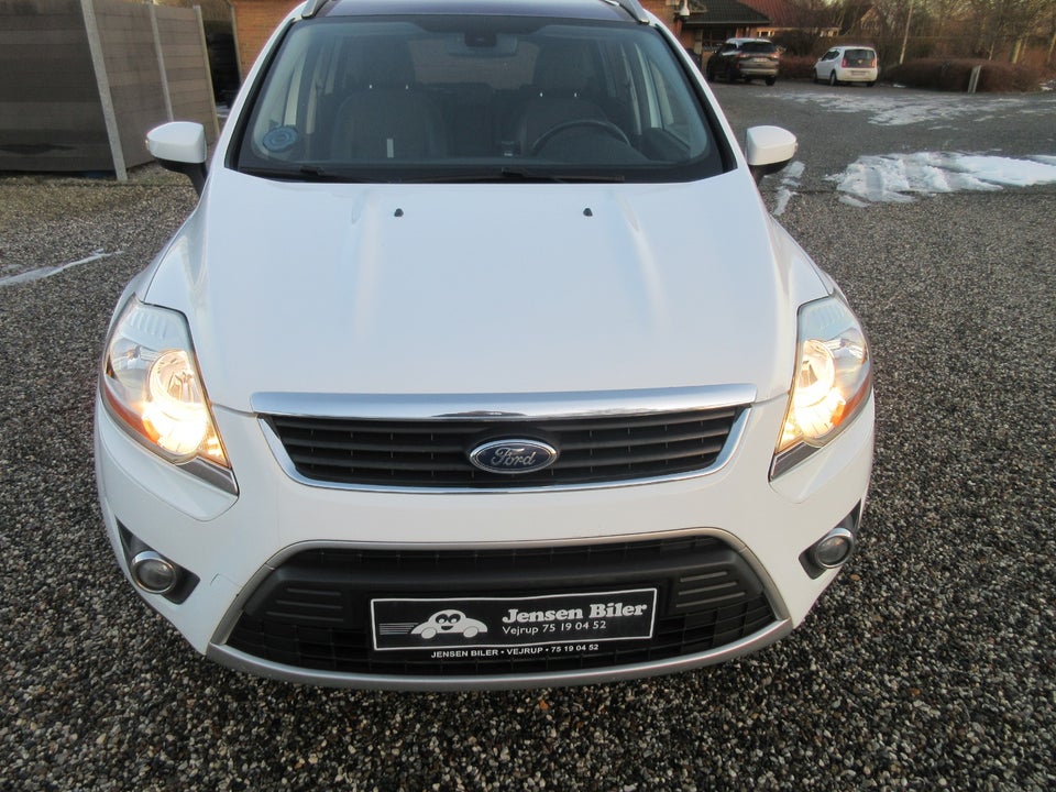Ford Kuga 2,0 TDCi 140 Titanium 5d