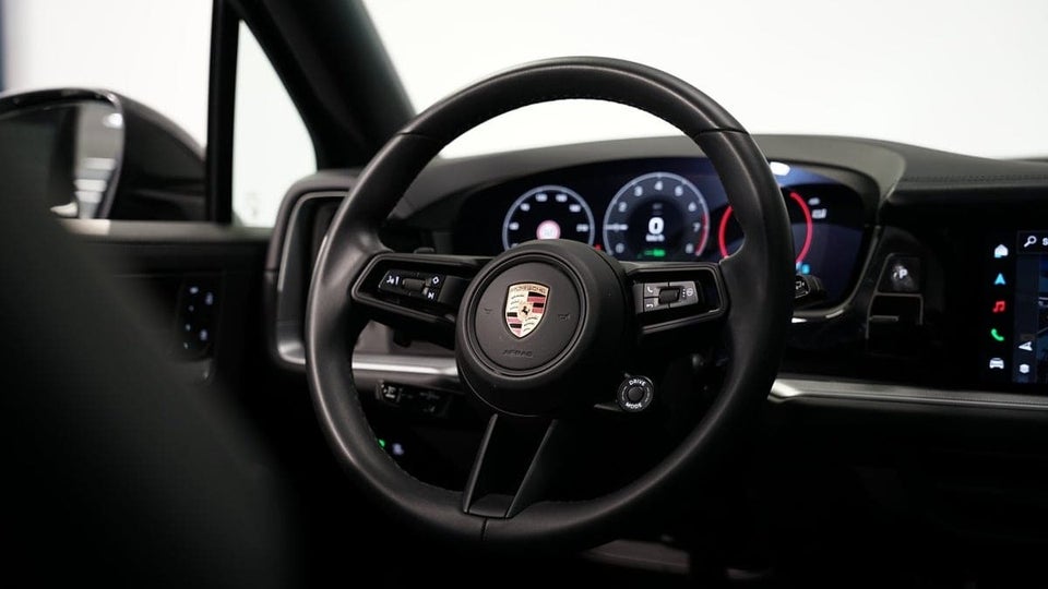 Porsche Cayenne 3,0 E-Hybrid Tiptr. 5d