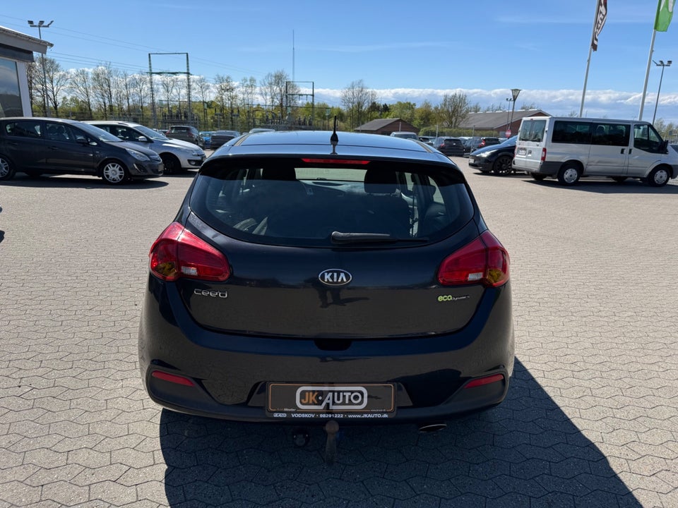 Kia Ceed 1,4 CVVT Active+ 5d