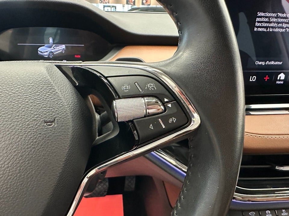 Skoda Enyaq 80x iV ecoSuite 5d