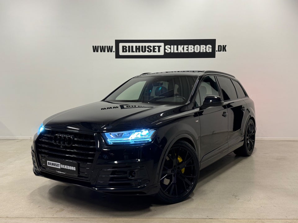 Audi Q7 3,0 TDi 272 S-line quattro Tiptr. 7prs 5d