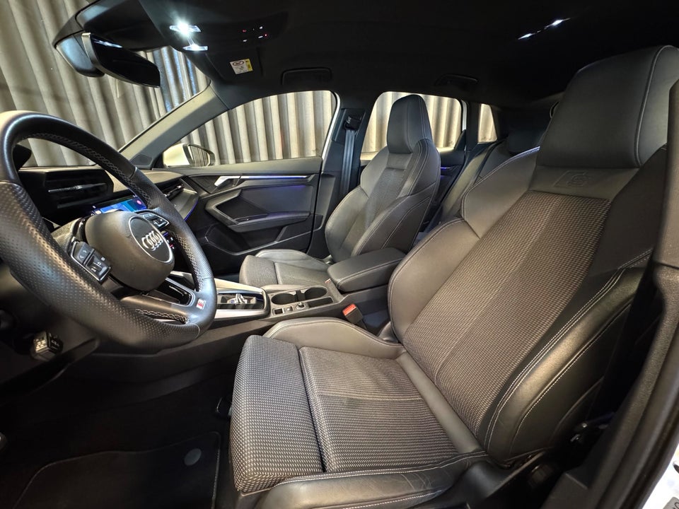 Audi A3 40 TFSi e S-line Sportback S-tr. 5d