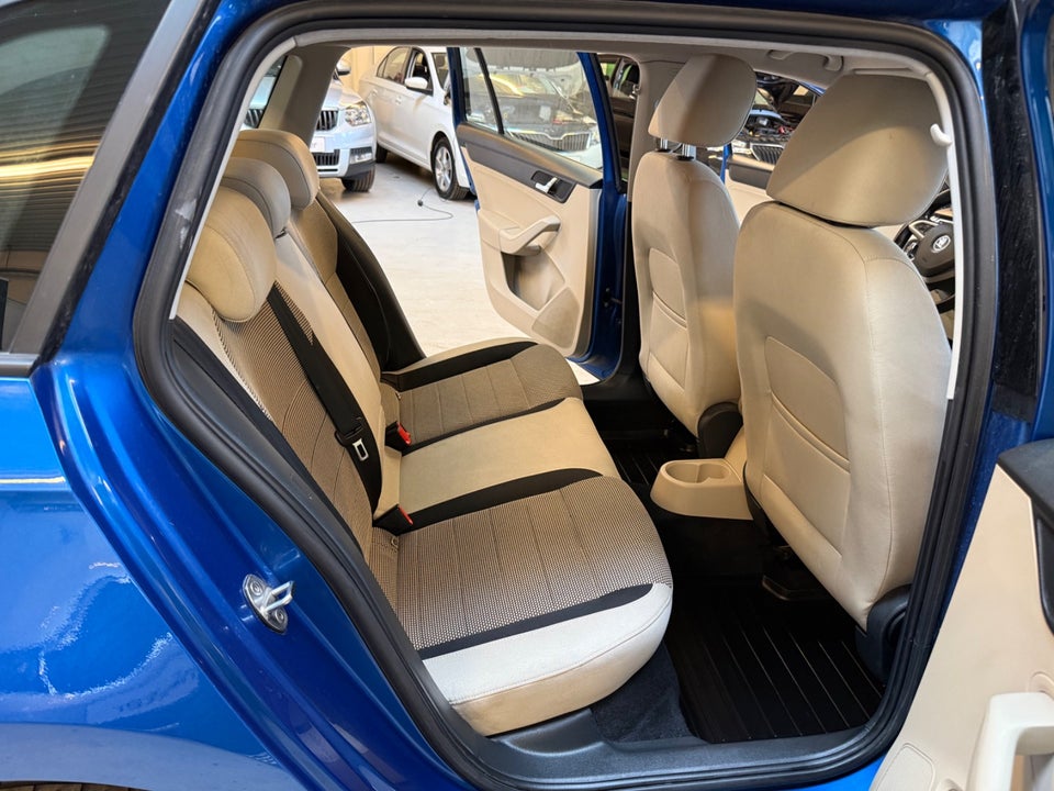 Skoda Rapid 1,4 TSi 122 Elegance Spaceback DSG GreenTec 5d