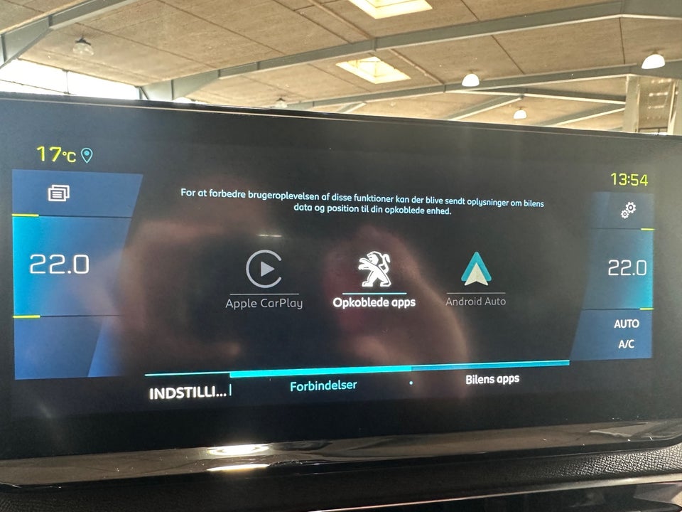 Peugeot 3008 1,6 Hybrid4 Allure Pack Limited EAT8 Van 5d