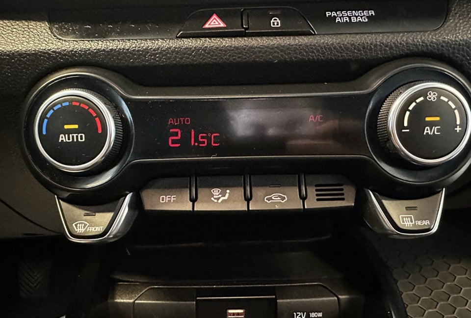 Kia Stonic 1,0 T-GDi mHEV Prestige Upgrade iMT 5d