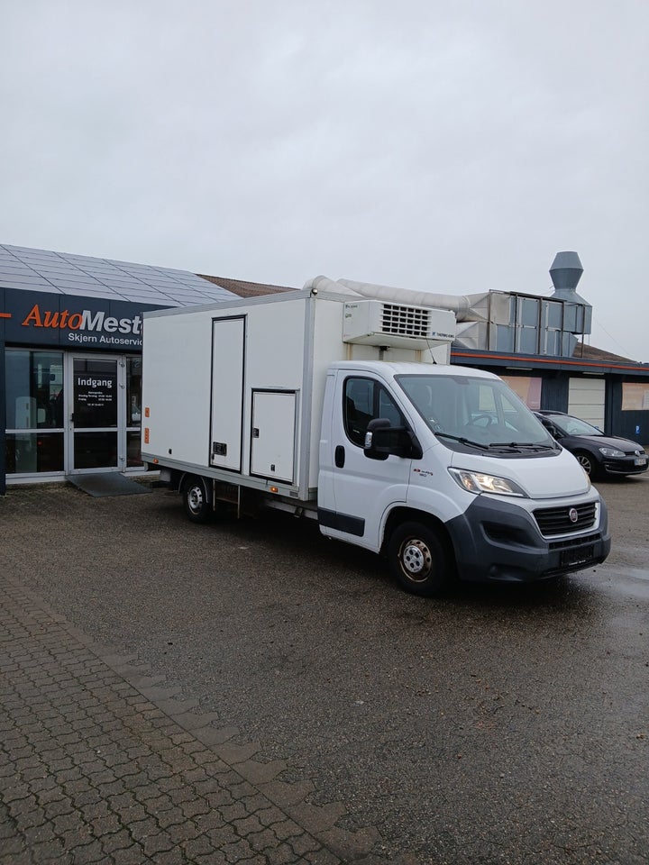 Fiat Ducato 35 2,3 MJT 150 Alukasse m/lift 2d
