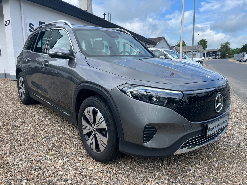 Second hand Mercedes Benz Eqb 250