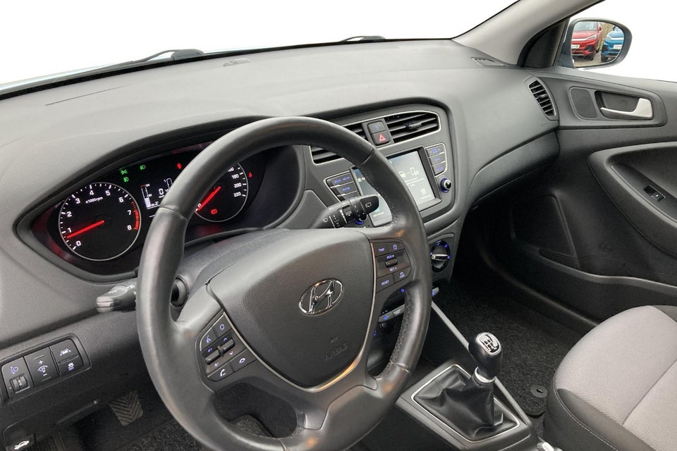 Hyundai i20 1,25 Style 5d