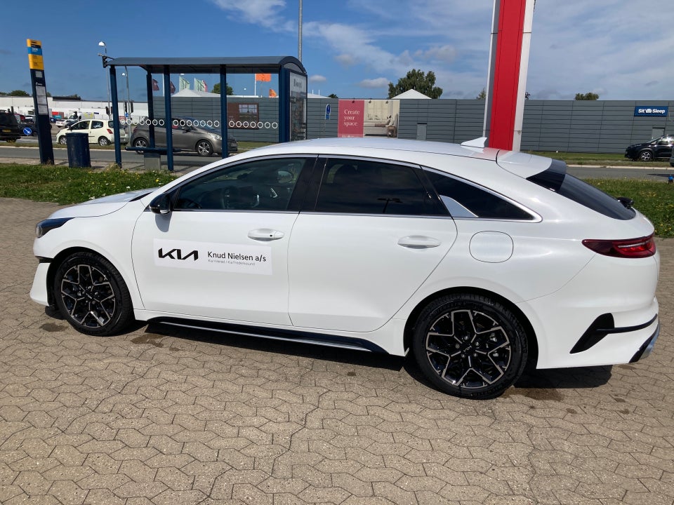 Kia ProCeed 1,5 T-GDi GT-Line DCT 5d