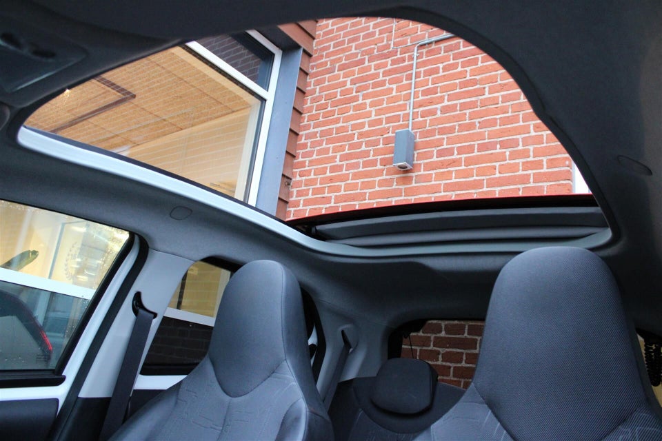 Toyota Aygo 1,0 VVT-i x-style 5d