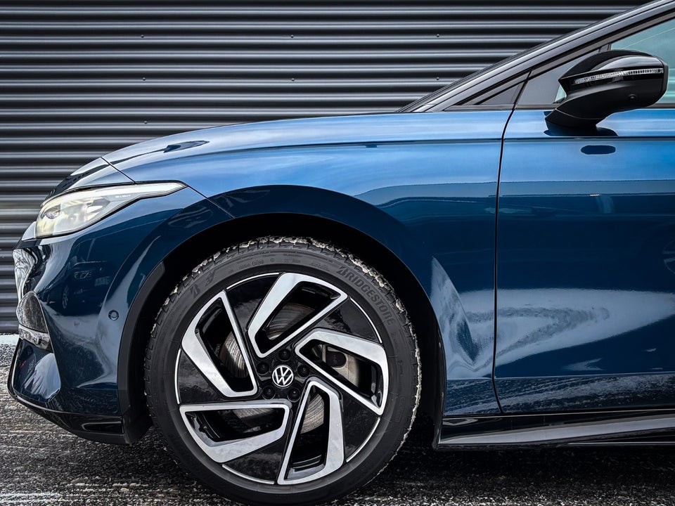 VW ID.7 86 Style S Tourer 5d