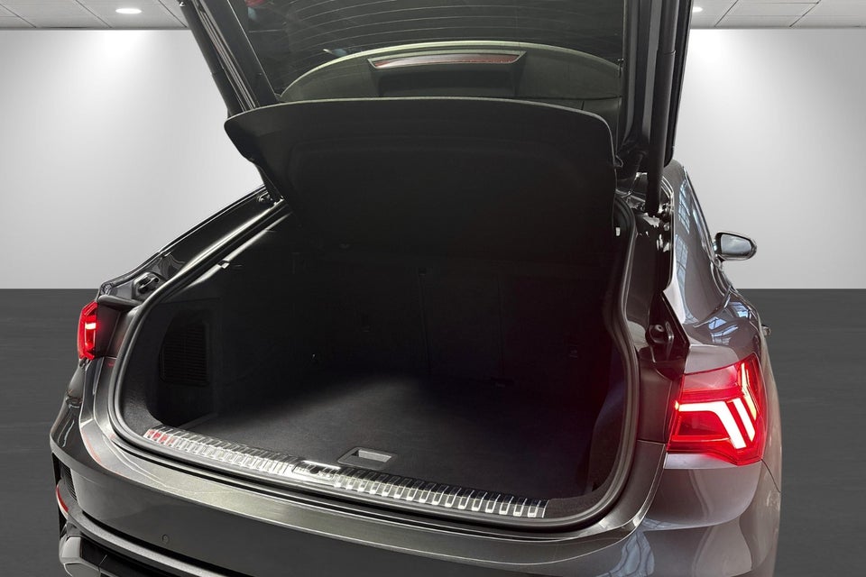 Audi Q3 45 TFSi e S-line plus Sportback S-tr. 5d