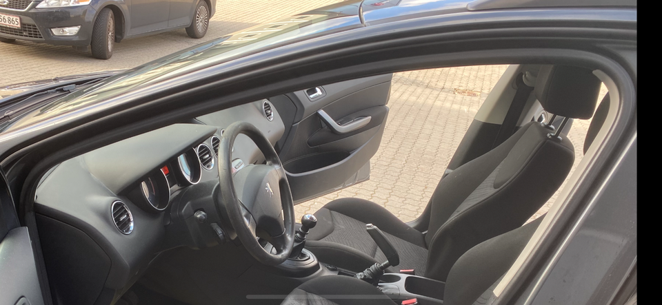 Peugeot 308 1,6 HDi 109 Comfort+ 5d